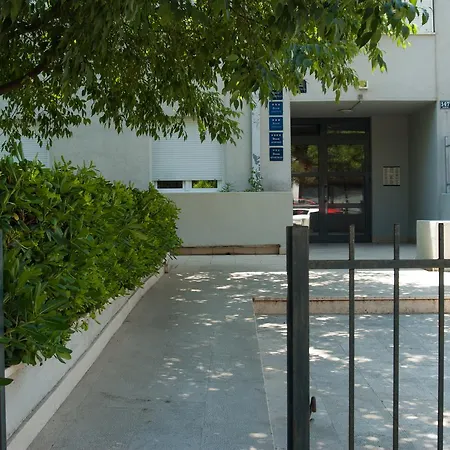 Tina Apartamento Split